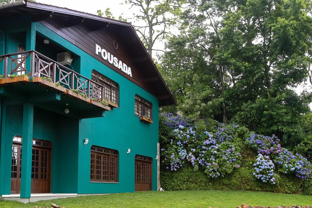 Pousada Tres Pinheiros Gramado Bagian luar foto