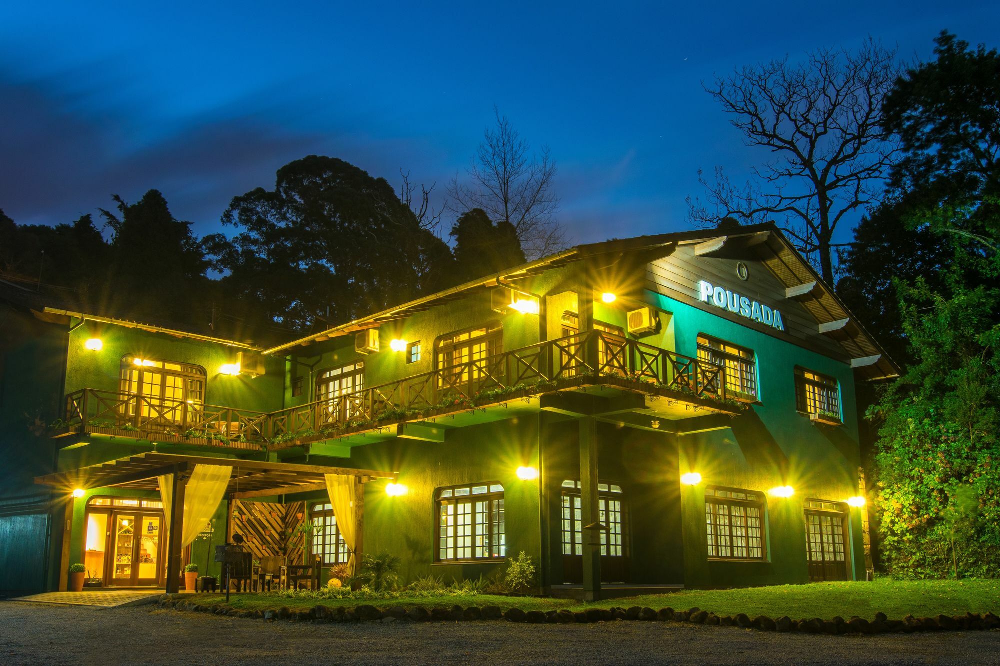 Pousada Tres Pinheiros Gramado Bagian luar foto